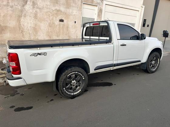 CHEVROLET S10 2.8 LS 4X4 CS 16V TURBO DIESEL 2P MANUAL CHEVROLET S10 2.8 LS 4X4 CS 16V TURBO DIESEL 2P MANUAL